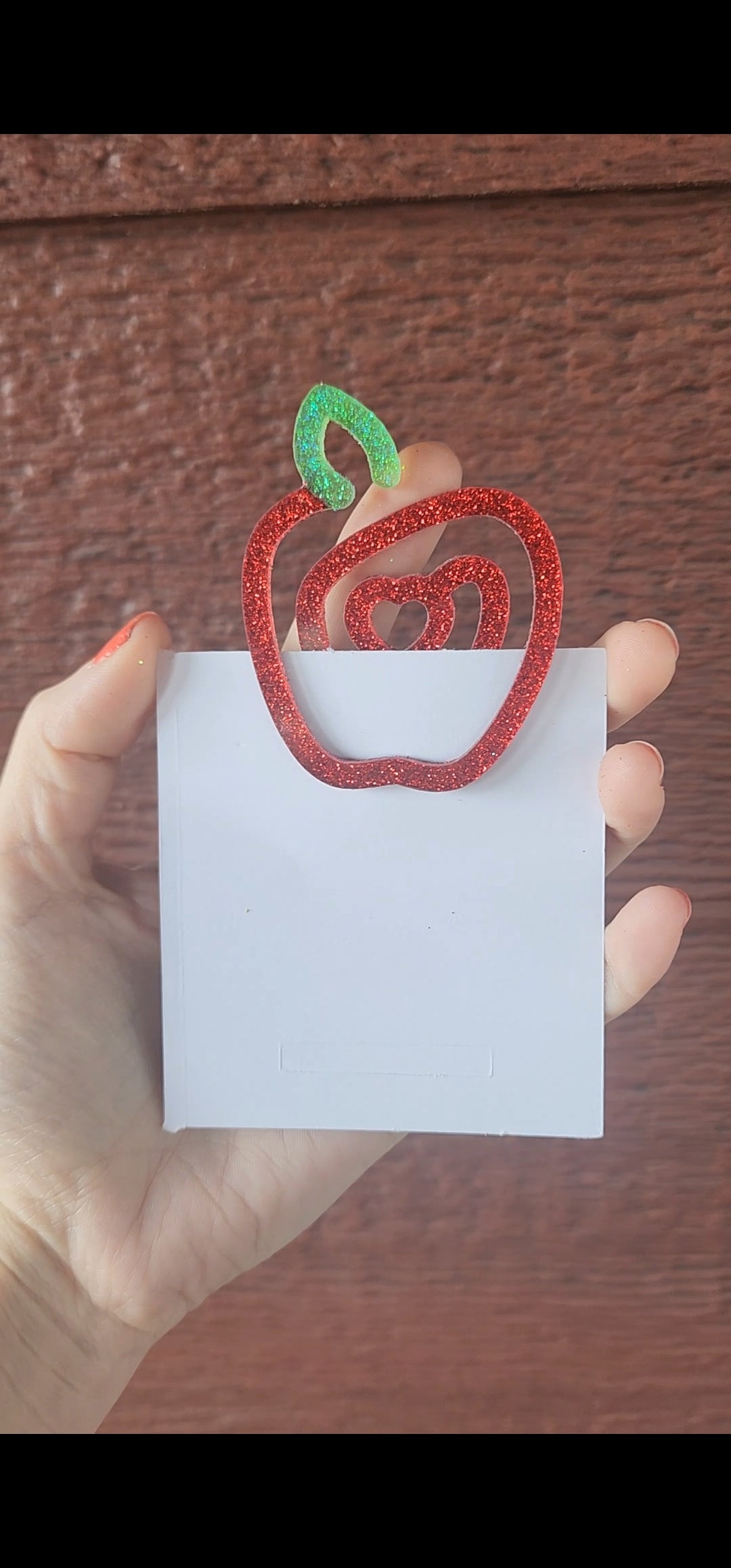 Apple bookmark| Teacher bookmark| Teacher appreciation gift| Back to school| boomark| Paperclip| Glitter Bookmark